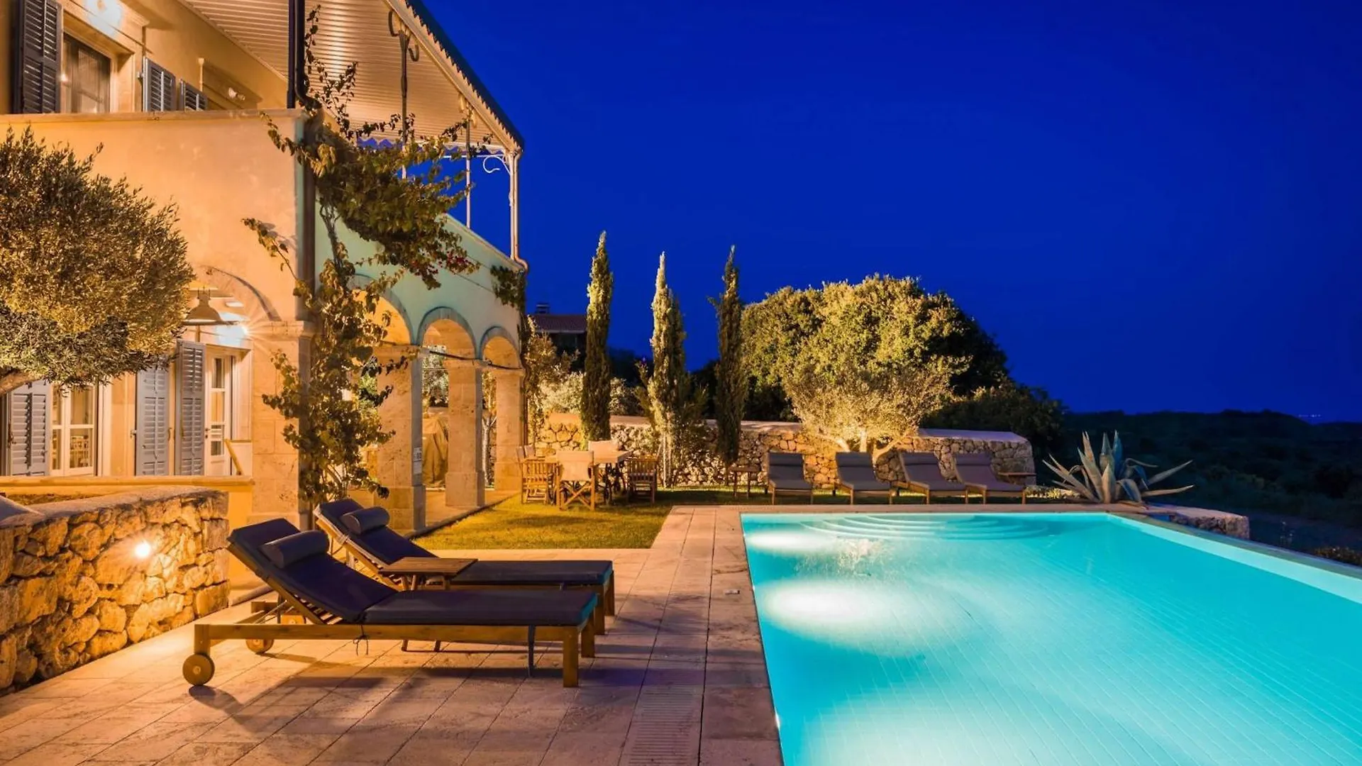Delightful Kefalonia Villa 5 Bedrooms Panoramic Sea Mountain Views Atsoupades