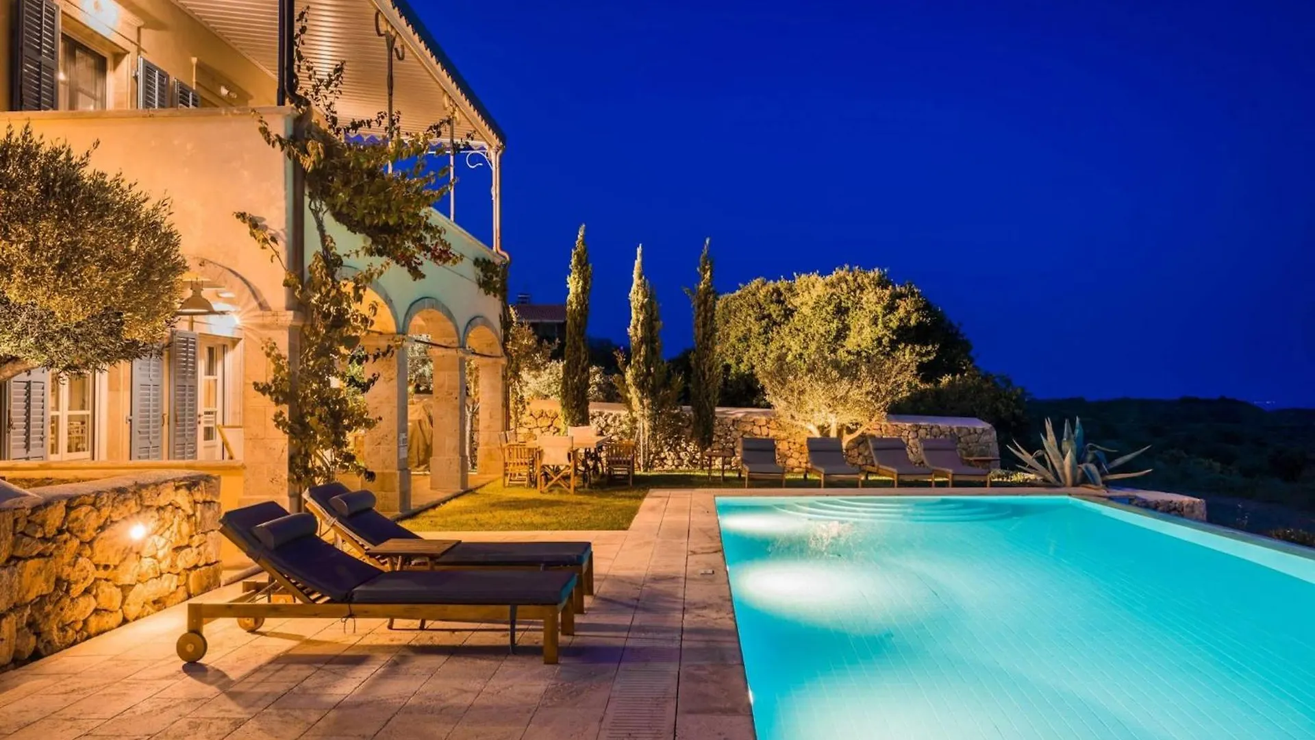 Delightful Kefalonia Villa 5 Bedrooms Panoramic Sea Mountain Views Atsoupades